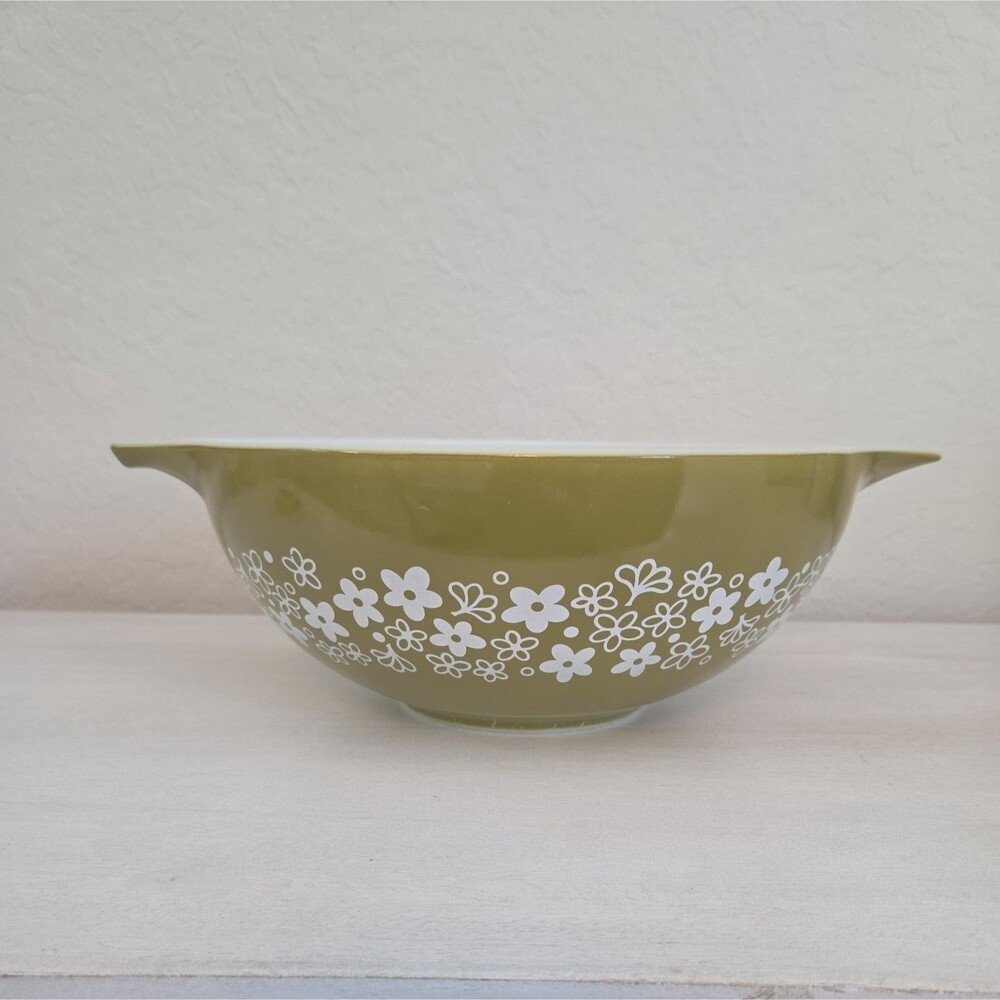 Vintage Green Pyrex Spring Blossom 444 Crazy Daisy Cinderella Mixing Bowl 4 Qt